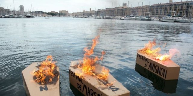 avec-le-preavis-de-greve-de-la-cgt-spectacle-le-festival_1891867_800x400