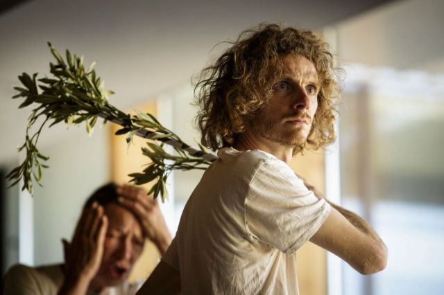 prometheeenchaine__c_rdl_0448