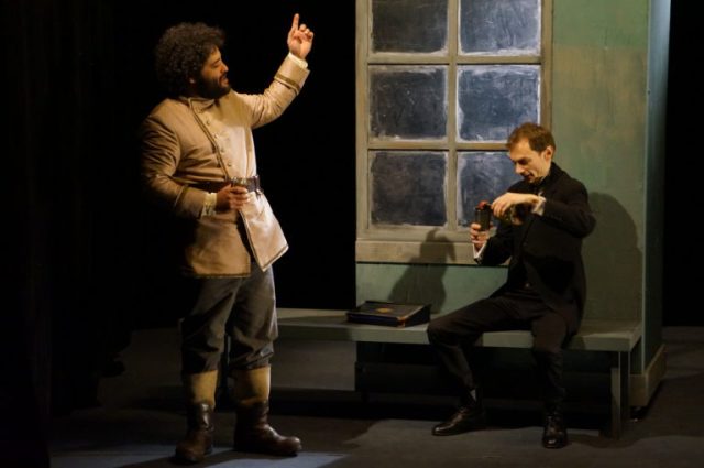 LE-DOUBLE-Copyright-Ben-Dumas-768x510